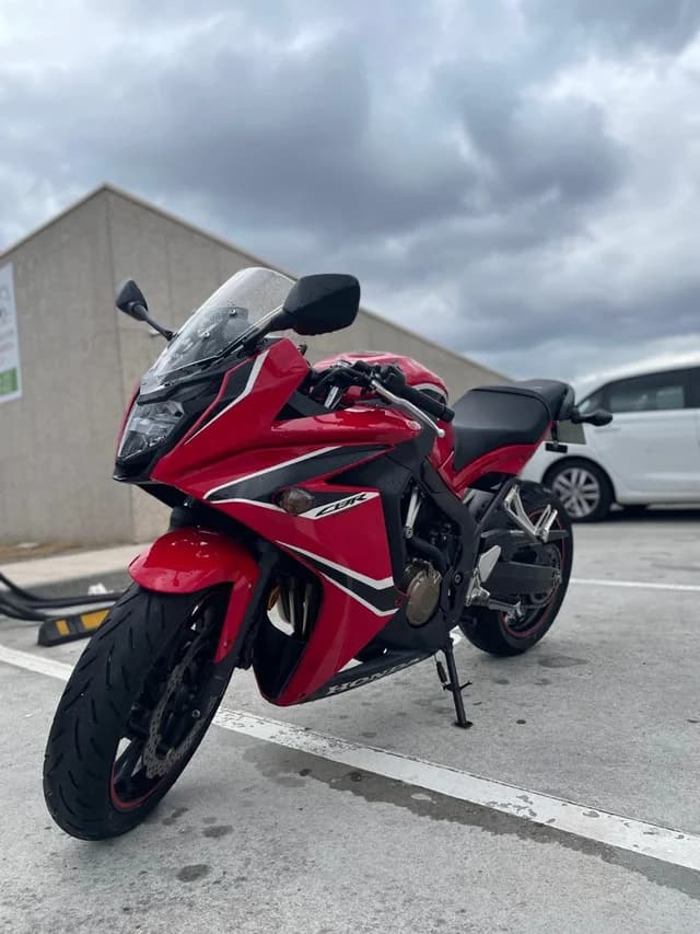 Honda CBR650F - Imagen 4